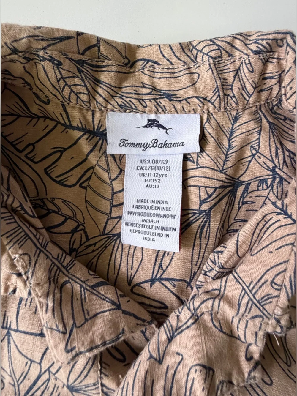 Tommy Bahama Boys M 10/12 Hawaiian Button Down Shirt Short Set Tan Floral Leaf